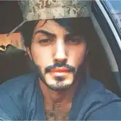عاشق بنات 